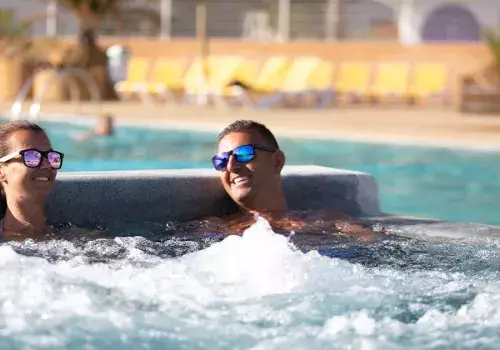 Piscine du camping Les Oyats